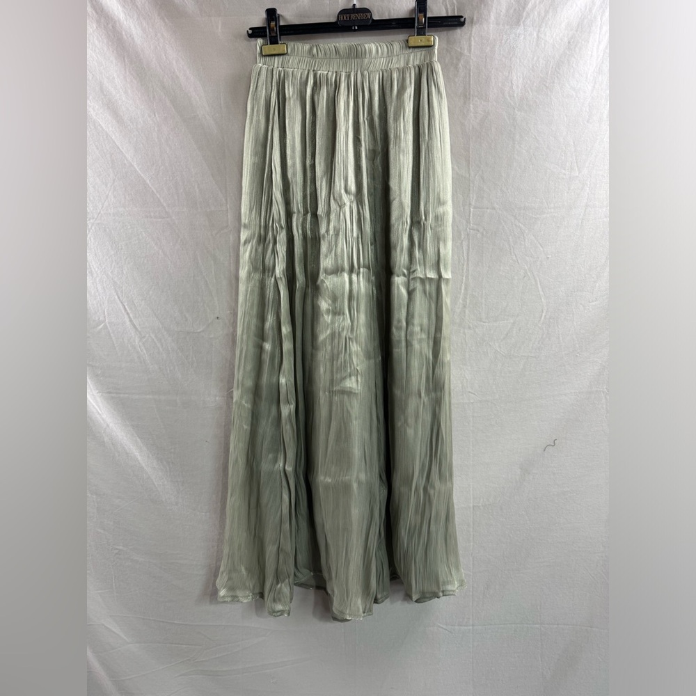 LAST ONE 🔥 Shimmer Sage Wide Leg Pant - Picture 8 of 8